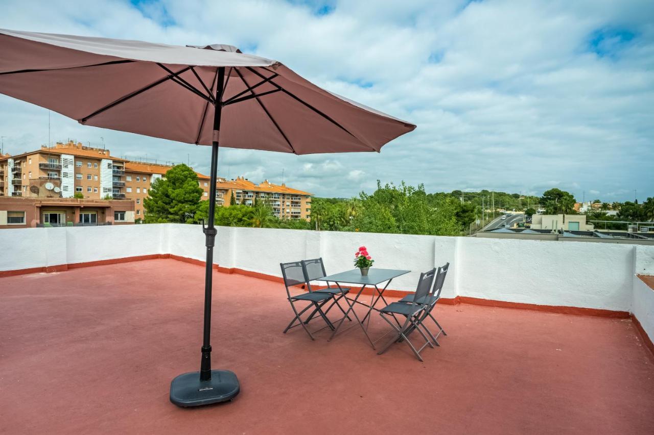 Hostal Patio De La Luna Tarragona Eksteriør billede